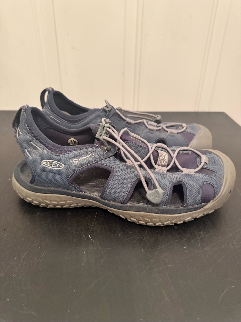 Keen SOLR Sandals Waterproof Hiking Closed Toe Bungee Konnectfit Blue Grey 8